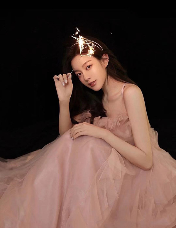 新加坡模特微信