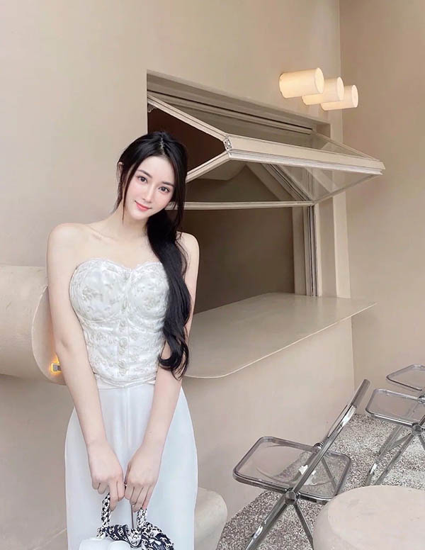 曼谷伴游大学生