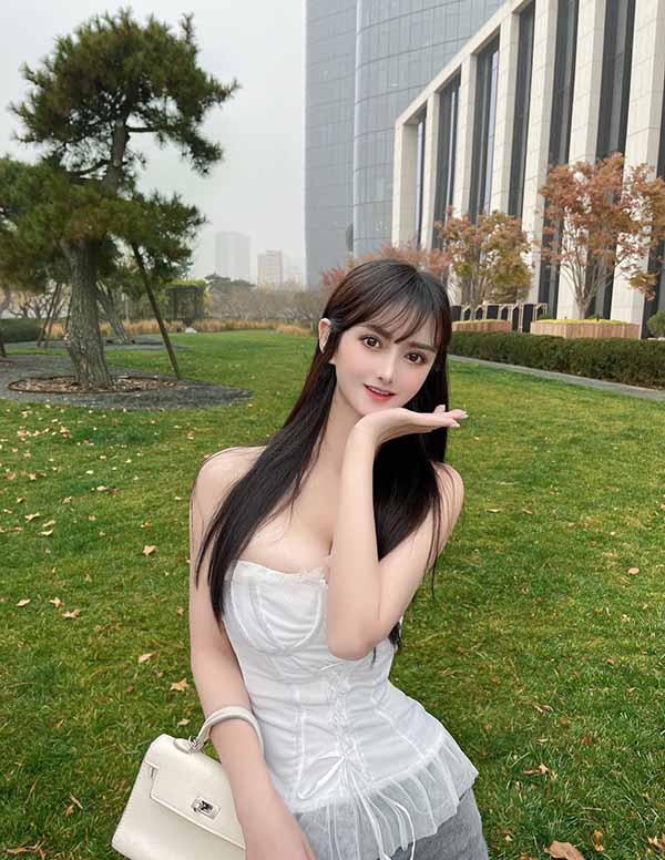 洛杉矶外围留学生