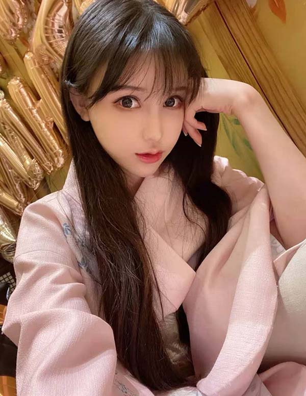 巴黎大学生伴游